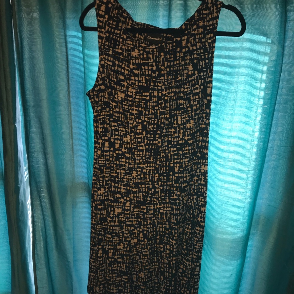 Dress - Picture 2 of 5